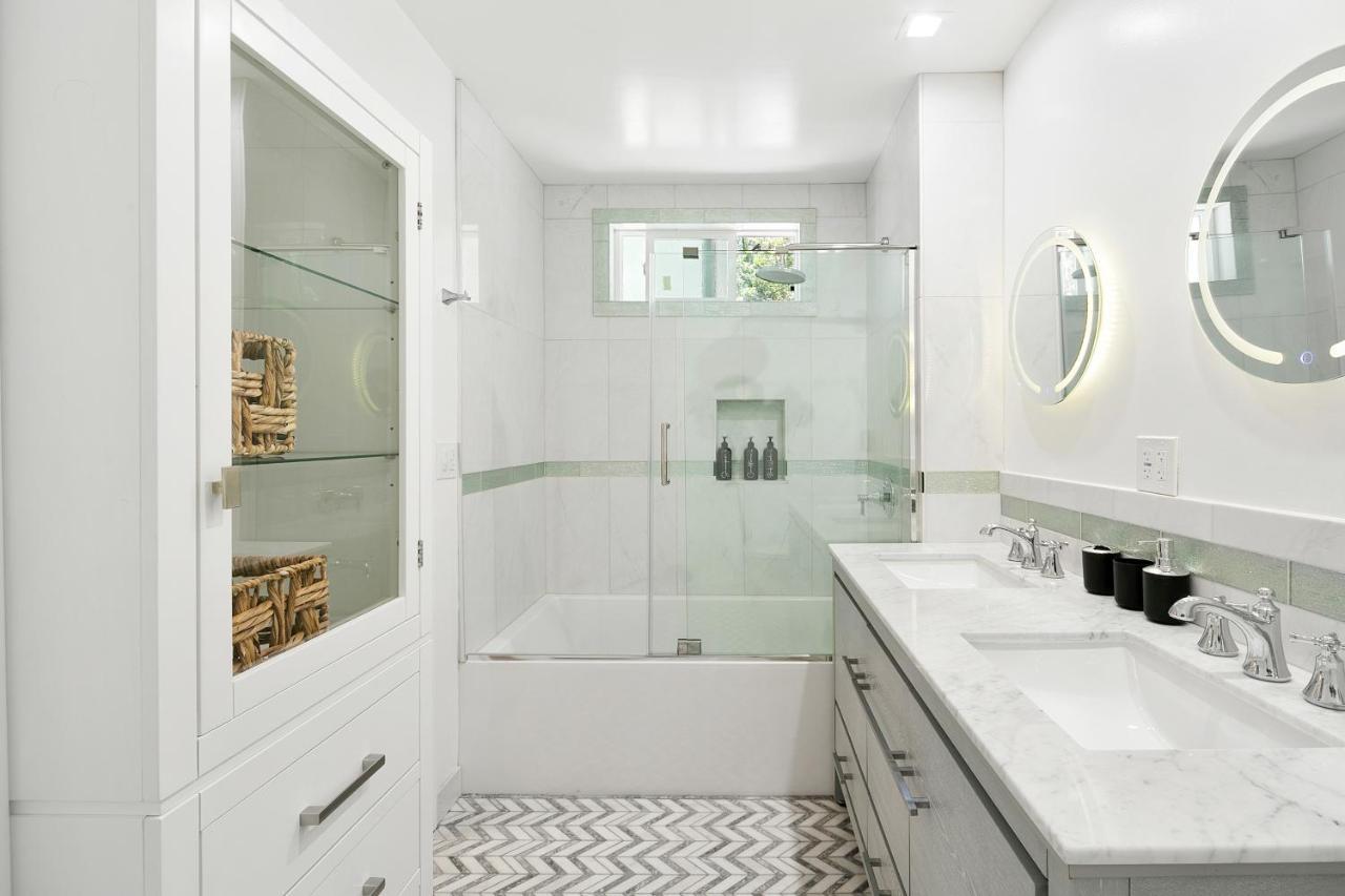 Studio City Contemporary Villa With Pool Sleeps 10 Los Angeles Exteriör bild